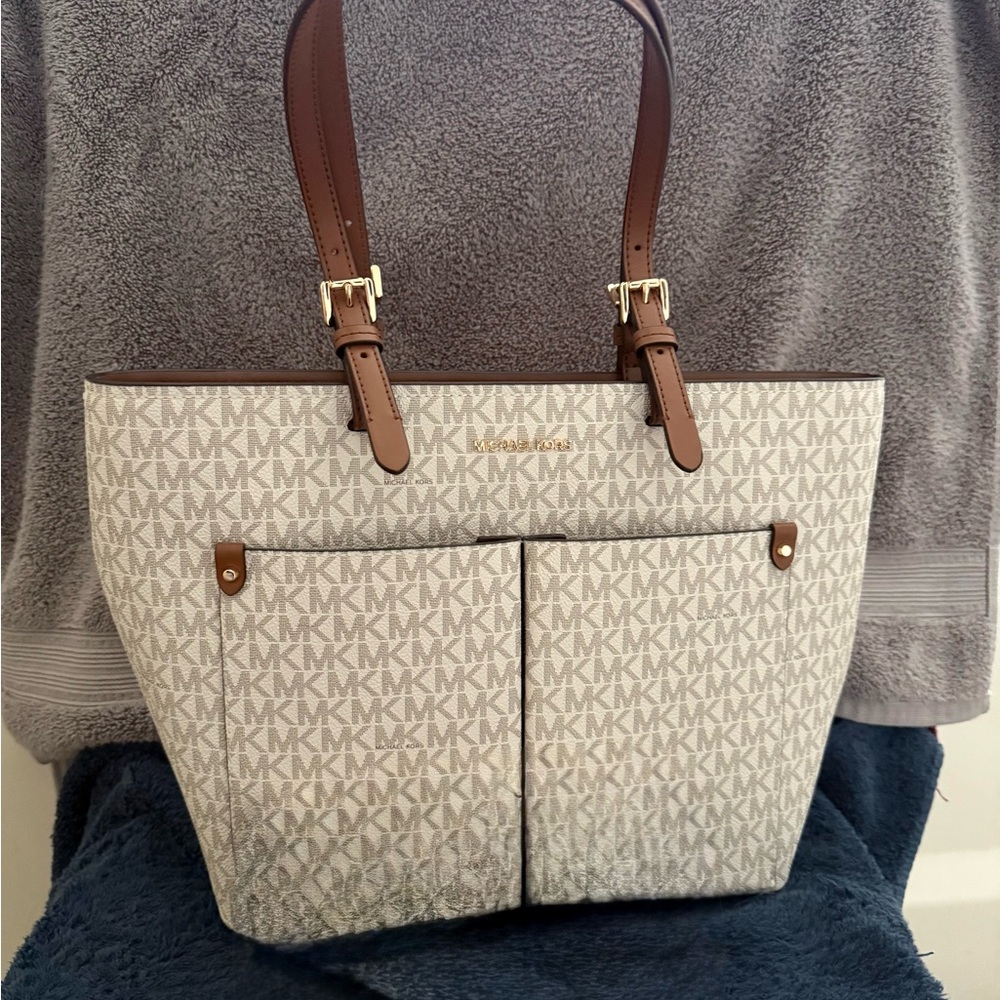 Michael Kors Signature Brown and Cream Tote with Matching Wallet